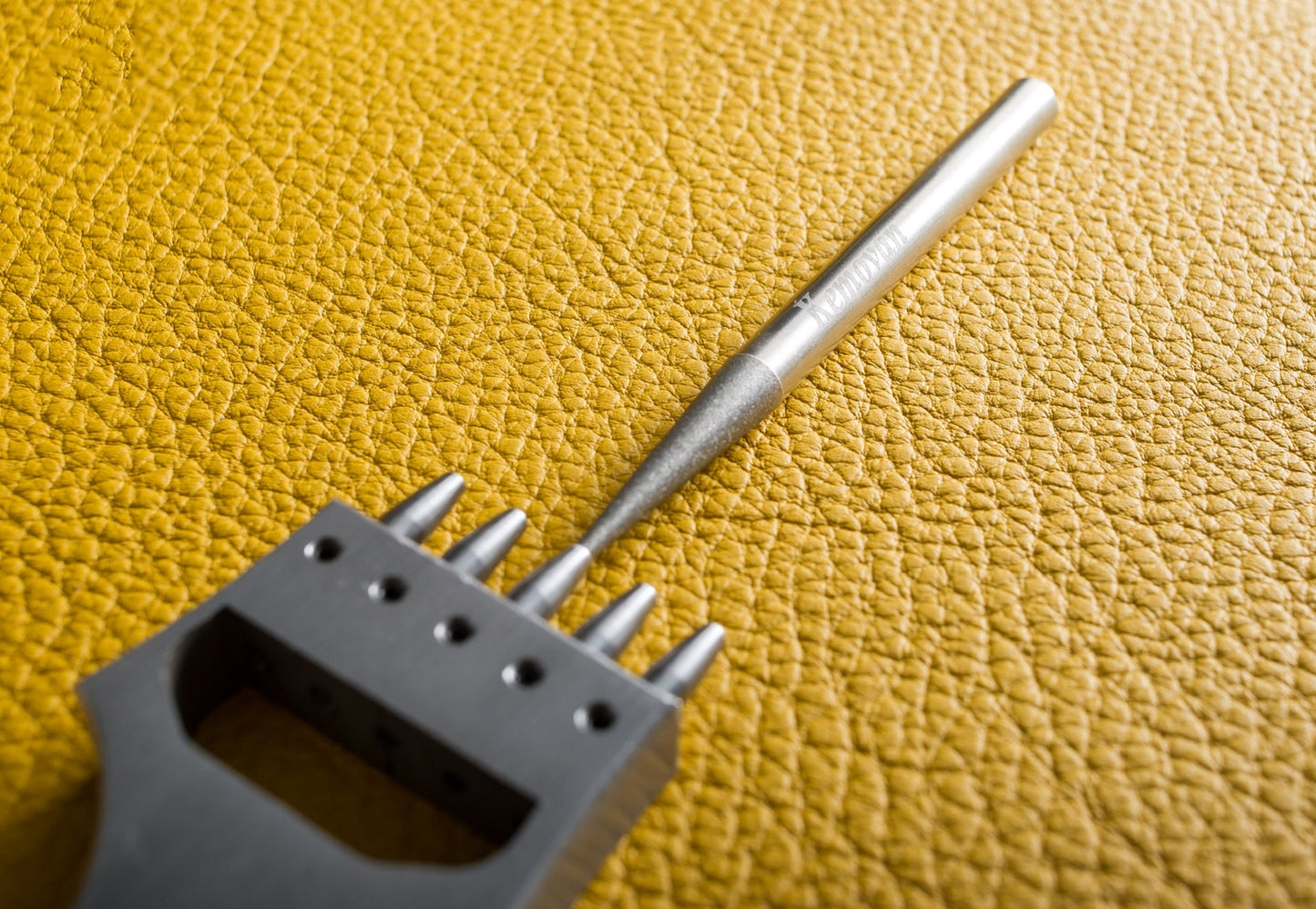 Sharpening Tool for Leather Chisels